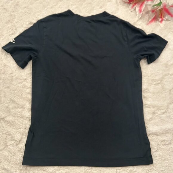 Nike - Seoul Cityscape Short Sleeved T-Shirt - M - Picture 6 of 8